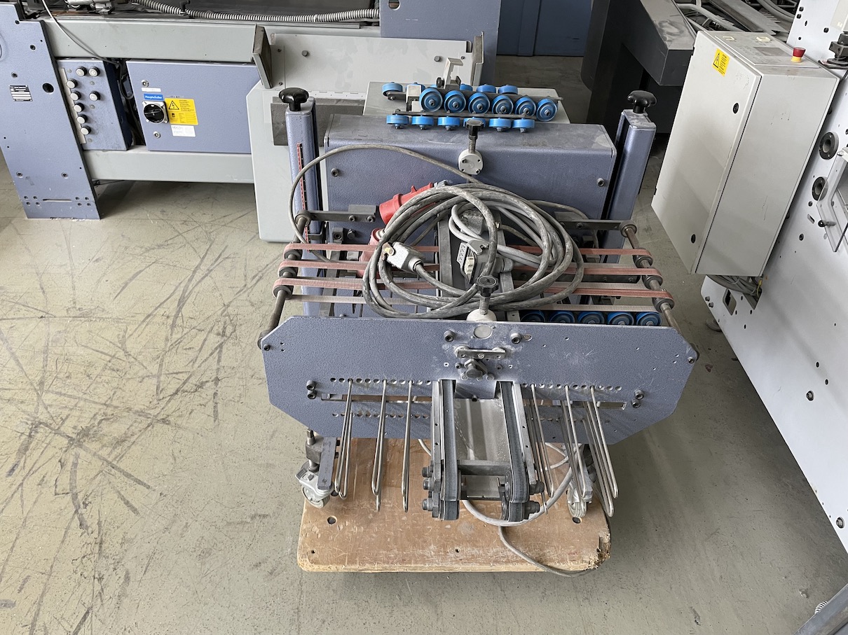 Stahl VFZ 52 Mobile Knife Folding Unit